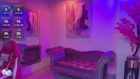 April  online show from 8, 11, 2025