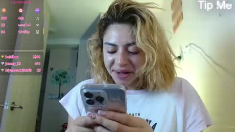 Snapshot of april_dumont5 chatting on 3, 7, 2026 April Dumont online show from 3, 7, 2026