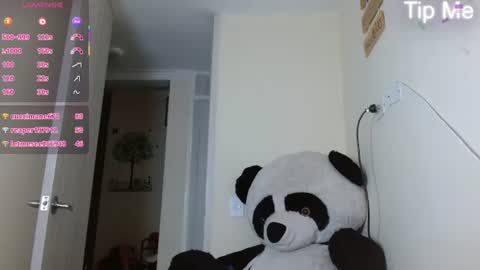 Snapshot of april_dumont5 chatting on 10, 7, 2026 April Dumont online show from 10, 7, 2026