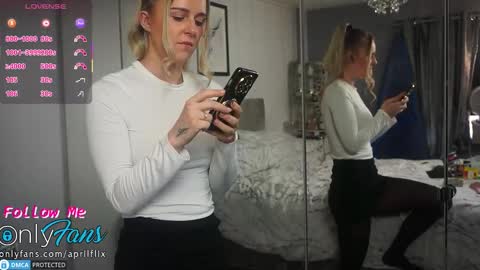 Snapshot of april_flix chatting on 23, 10, 2025 April Flix online show from 23, 10, 2025