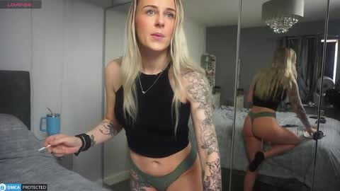 Snapshot of april_flix chatting on 27, 4, 2026 April Flix online show from 27, 4, 2026
