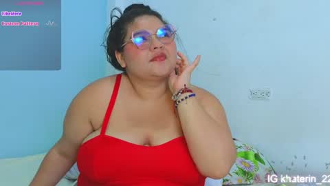 Snapshot of april_lopez69 chatting on 7, 8, 2026 khaterin online show from 7, 8, 2026