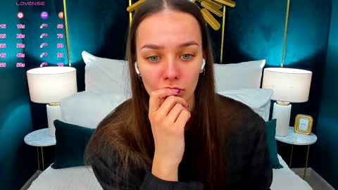 April online show from 8, 2, 2026