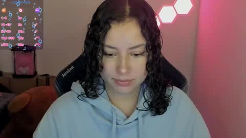 aqua emilly online show from 14, 1, 2025