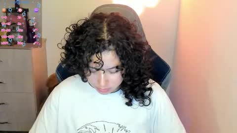 aqua emilly online show from 13, 9, 2025