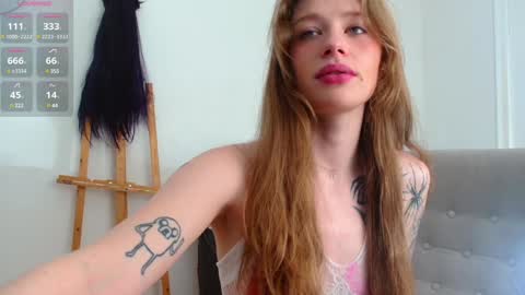 Snapshot of aqua_sultry chatting on 28, 1, 2025 aqua_sultry online show from 28, 1, 2025