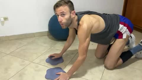 Snapshot of aquilesmade chatting on 29, 12, 2024 Aquilesmade online show from 29, 12, 2024