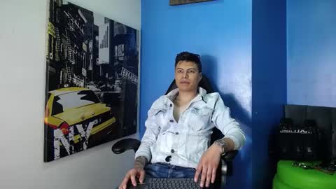 Snapshot of aquilestaylor chatting on 22, 6, 2026 aquilestaylor online show from 22, 6, 2026