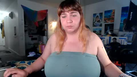 BustyPrincessLeila online show from 28, 7, 2026