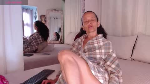 Nadia Cyel online show from 23, 2, 2026