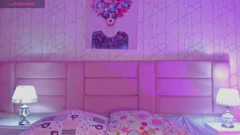 Ari  online show from 5, 1, 2025