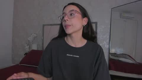 Ari Wilde online show from 3, 5, 2026