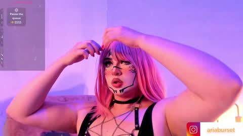 Snapshot of aria_burset chatting on 13, 12, 2024 Aria online show from 13, 12, 2024