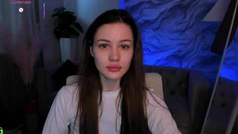 aria_mila online show from 12, 4, 2026