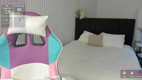 Snapshot of aria_mila chatting on 2, 6, 2026 aria_mila online show from 2, 6, 2026