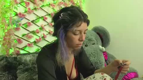 aria_silk online show from 2, 7, 2026
