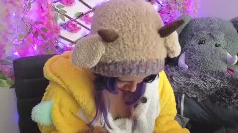 aria_silk online show from 23, 7, 2026