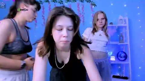 aria_wild_ online show from 22, 7, 2026