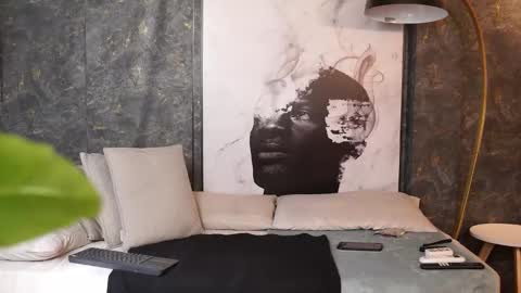 Ariaa online show from 5, 12, 2025