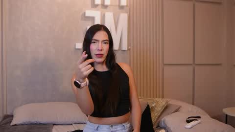 Ariaa online show from 7, 5, 2026