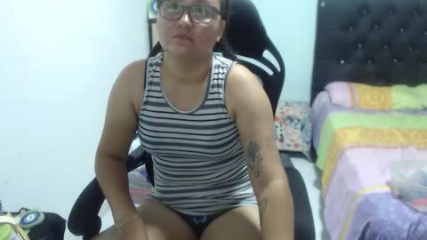 ...Ariana... online show from 28, 10, 2025