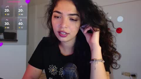 ariagal online show from 10, 2, 2026