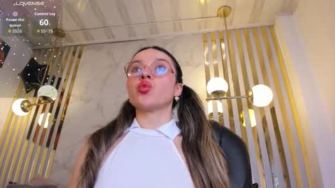 aria  online show from 21, 11, 2025