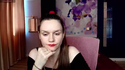 AriaGray online show from 8, 3, 2026