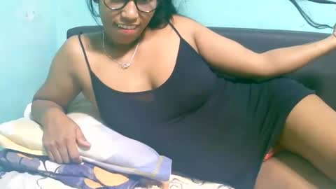 Snapshot of ariah13 chatting on 1, 3, 2026 ariah13 online show from 1, 3, 2026