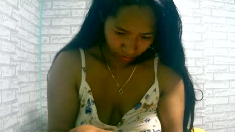 ariah13 online show from 23, 6, 2026