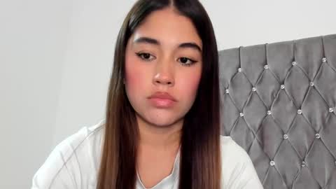 Aria Montgomery online show from 28, 1, 2025