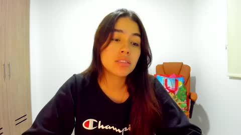 Aria Montgomery online show from 1, 3, 2025