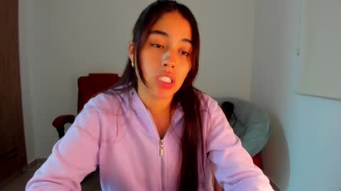 Aria Montgomery online show from 10, 3, 2025