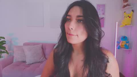   online show from 13, 10, 2025