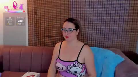 Ariana Cruz online show from 16, 11, 2025