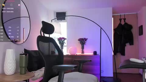 DaniAri - dimension X at night NY time online show from 25, 2, 2026