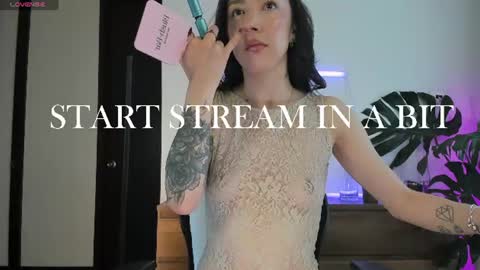 DaniAri - dimension X at night NY time online show from 25, 6, 2026