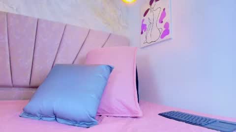 Sofia online show from 4, 8, 2026