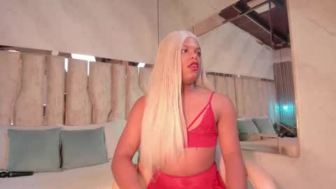 ariana_grande233 online show from 4, 3, 2026