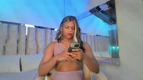 ariana_grande233 online show from 28, 5, 2026