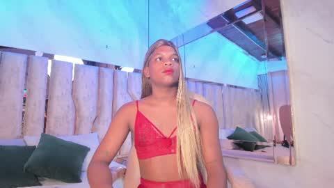 ariana_grande233 online show from 29, 7, 2026