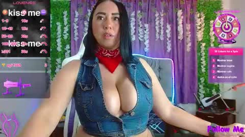 Snapshot of ariana_lopez22 chatting on 28, 9, 2025 Ariana online show from 28, 9, 2025