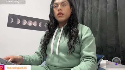 Snapshot of ariana_rodriguez_ chatting on 5, 7, 2026 Ariana Rodriguez trans Girl online show from 5, 7, 2026