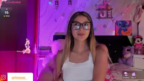 Snapshot of ariana_rosse__ chatting on 7, 2, 2026 Ariana online show from 7, 2, 2026