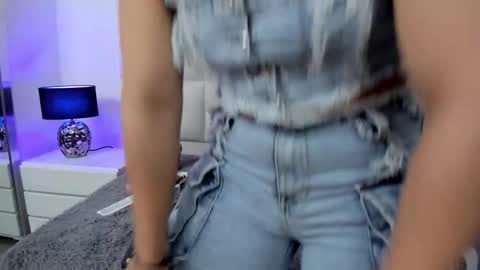  ariana  online show from 7, 2, 2026