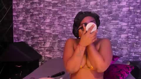 Snapshot of arianaablack chatting on 5, 2, 2026 Ariana online show from 5, 2, 2026