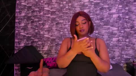 Snapshot of arianaablack chatting on 3, 3, 2026 Ariana online show from 3, 3, 2026