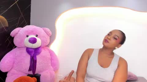 Snapshot of arianaablack chatting on 15, 6, 2026 Ariana online show from 15, 6, 2026