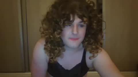 Snapshot of arianalopez98 chatting on 1, 1, 2025 Ariana 3 online show from 1, 1, 2025