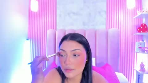 ArianaRougee online show from 26, 6, 2026
